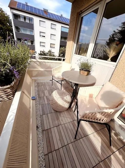Stylish Studio Apartment With Beautiful Balcony Ingolstadt